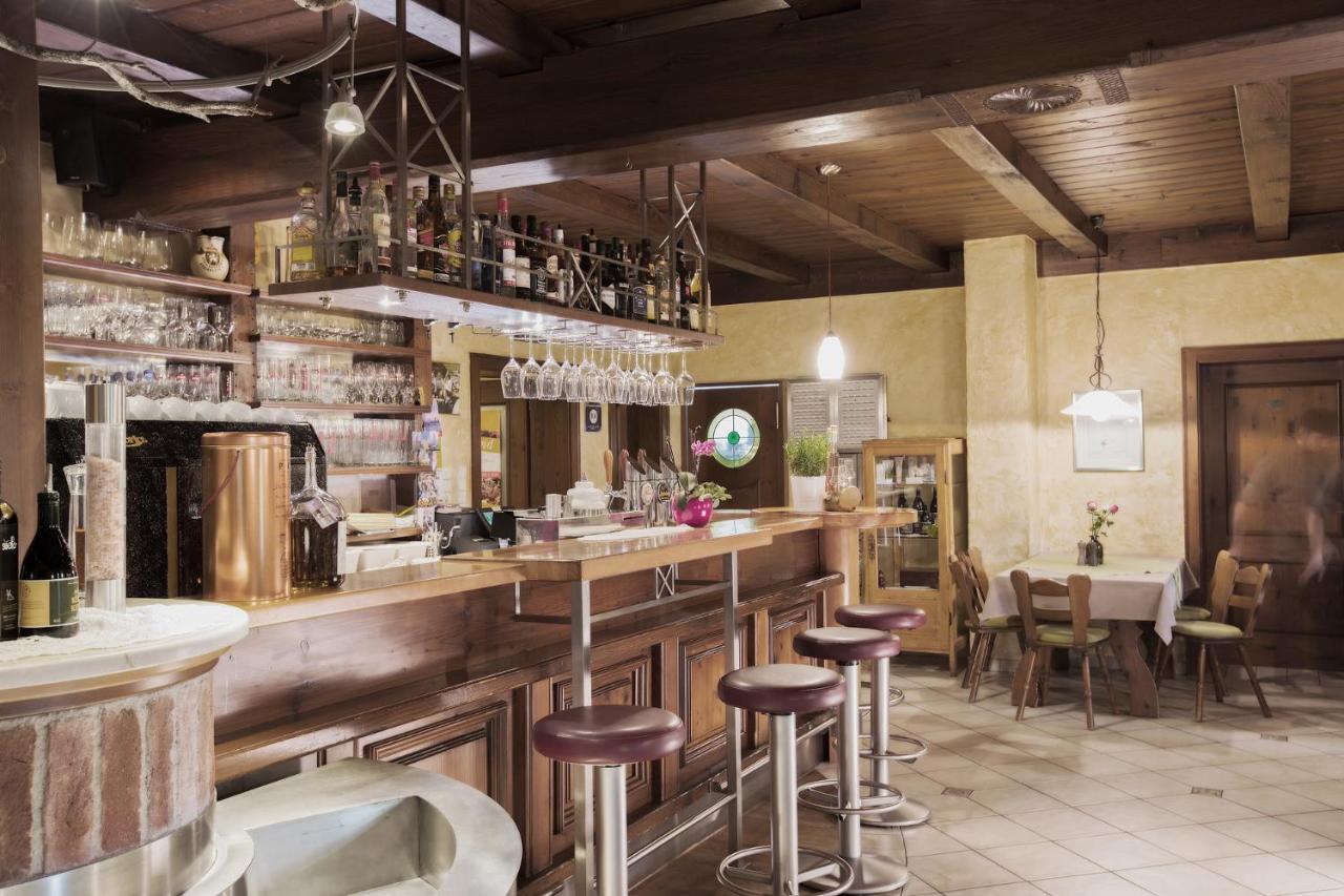 Landhof Lazarus Hotel Mooskirchen Екстериор снимка