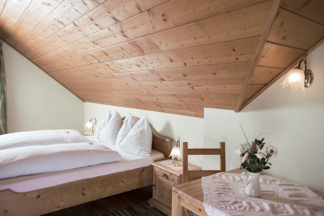 Landhof Lazarus Hotel Mooskirchen Екстериор снимка